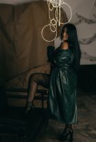 Анжела сквирт , 8 999 092-15-77 Анжела сквирт , 29, Мурманск, Центр